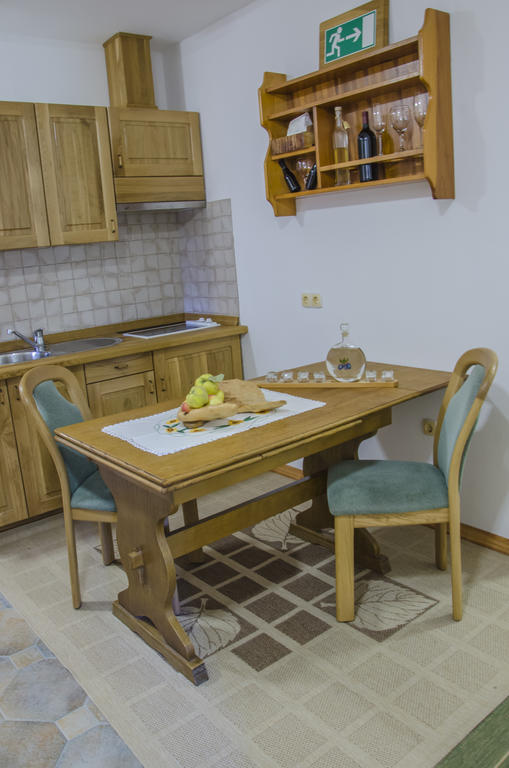 تسركنيتسا Miskar Rooms المظهر الخارجي الصورة