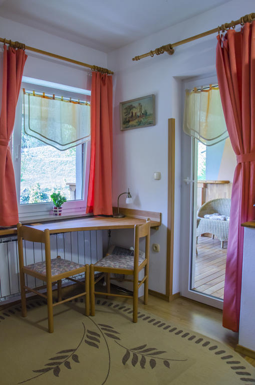 تسركنيتسا Miskar Rooms الغرفة الصورة